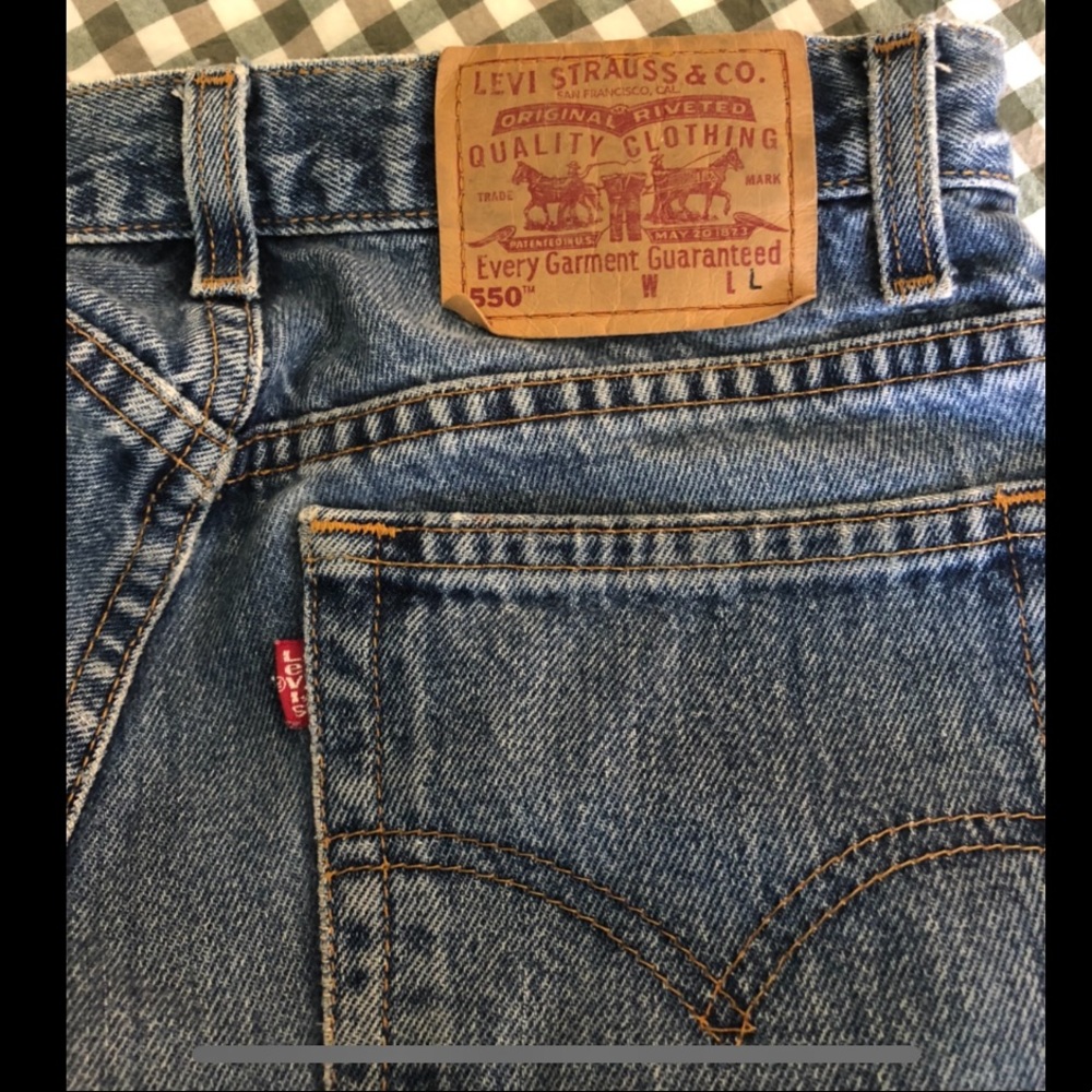 Vintage Levi 550 Relaxed Fit - Picture 3 of 6